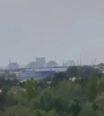 Оккупанты массировано обстреляли Энергодар и обвиняют во всем "ВСУ в Никополе"