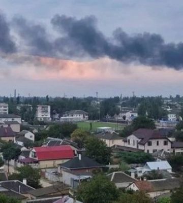 Детонує склад з боєприпасами окупантів: у Криму чутно вибухи