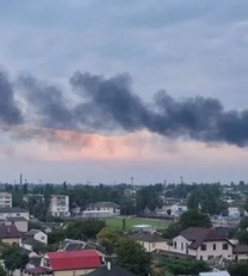 В окупованому Криму пролунали потужні вибухи: фото та відео