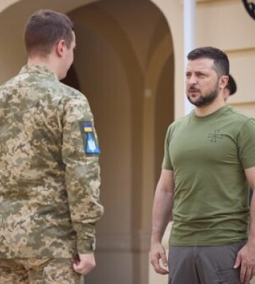 Кожне виконане Повітряними силами завдання - врятовані життя українців, - Зеленський нагородив захисників нашого неба. ФОТОрепортаж