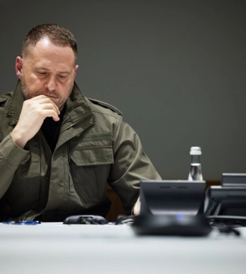 &quot;Наша позиция четкая&quot;: Ермак заявил, что Украина не рассматривает размещение миротворческих миссий