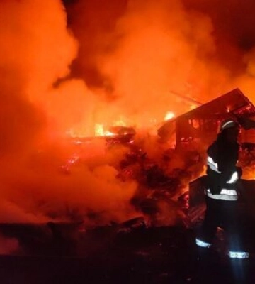 В Салтовском районе Харькова сильный пожар вследствие обстрела оккупантов, известно о трех погибших и десяти раненых, - мэр&amp;hellip;