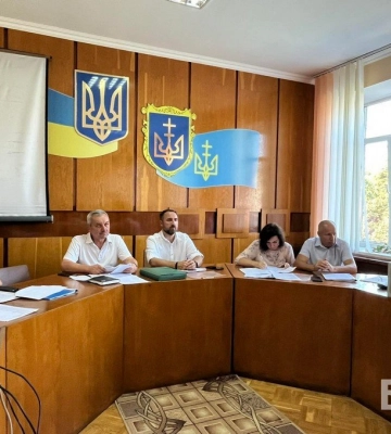 Володимир-Волинську районну раду перейменували на Володимирську