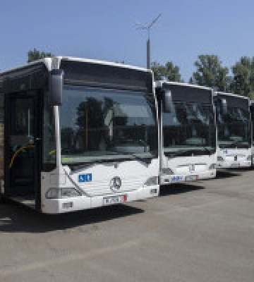 “Київпастранс” отримав 19 автобусів, які місто отримало від німецьких партнерів