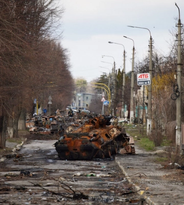 Бизнес на крови. Операторы запустили туры в деоккупированные города, возник скандал