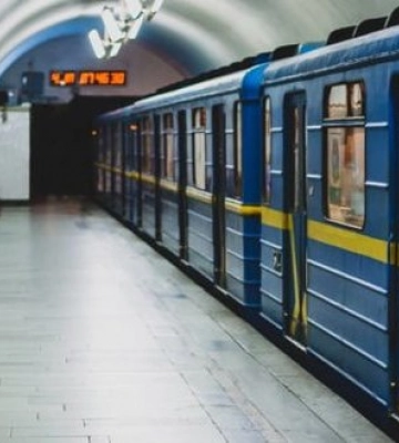 У Києві чути вибухи, ЗМІ повідомляють про роботу ППО