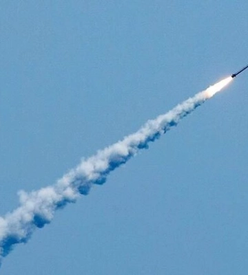 Россияне ночью обстреляли ракетами объекты критической инфраструктуры в Харькове