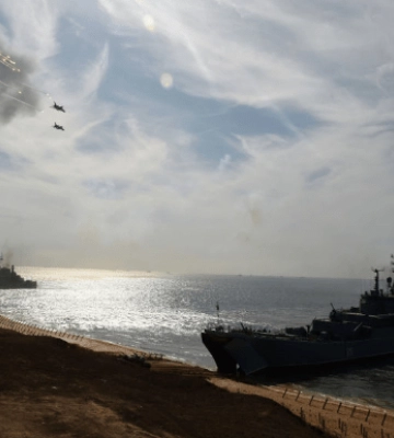 ОК &quot;Юг&quot;: В Черном море враг активизировал присутствие 4 больших десантных кораблей