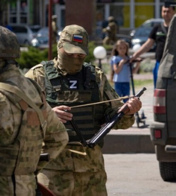 Росія терміново перекидає війська на Харківський напрямок (відео)