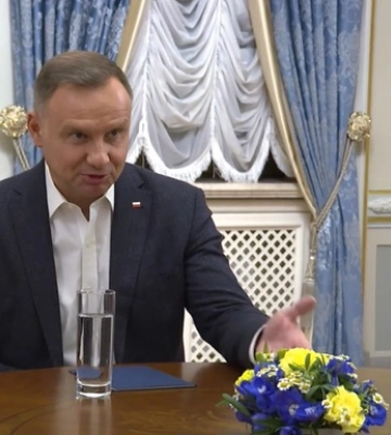 Дуда объявил День протеста против империализма РФ