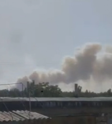 Появилось видео пожара возле Запорожской АЭС