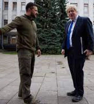 Джонсон у Києві оголосив про виділення £54 млн військової допомоги Україні