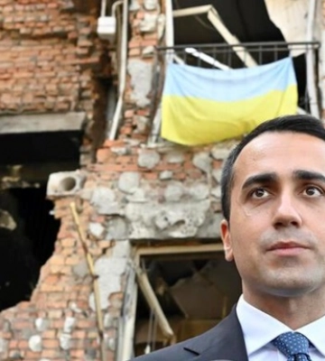 Глава МЗС Італії прибув у Київ