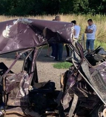 Під Львовом сталася потрійна ДТП: є загиблі Під Львовом сталася потрійна ДТП: є загиблі
