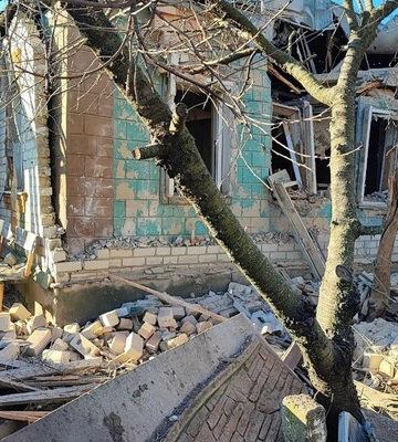 Окупанти масовано обстріляли Харківську область: є поранені та руйнування