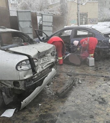 Росіяни обстріляли автостоянку в Херсоні — загинули двоє водіїв