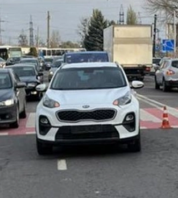 У Львові під колесами авто травмувались дві жінки (ФОТО)