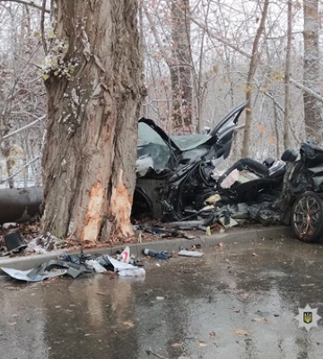 В Черновцах трое юношей погибли в ДТП