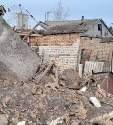 Росіяни скинули 25 авіабомб на населені пункти Херсонщини, є поранені