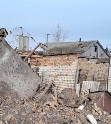 Росіяни за майже дві години скинули на Херсонщину 25 бомб: 2 поранених