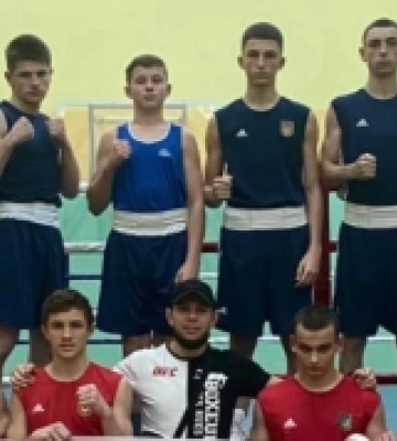 Ужгородські боксери привезли додому шість нагород із міжнародного турніру «Княжий град-2023»