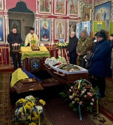 Зупинилось серце: на Волині провели в останню путь захисницю Ольгу Кулікову 