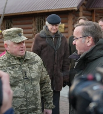Пісторіус був не лише у Києві, а їздив підтримати наших воїнів - Зеленський