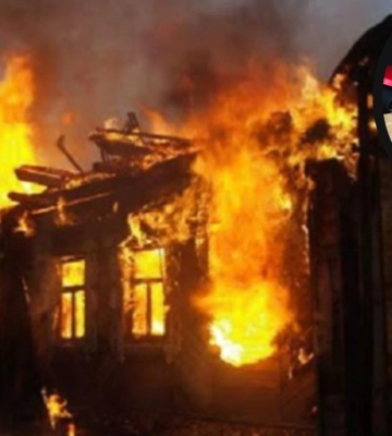 На Прикарпатті горів житловий будинок. На місці працювали рятувальники