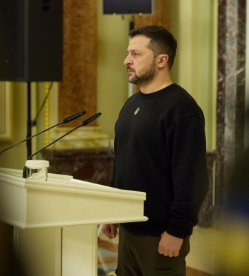 Зеленський: Ми можемо зупинити війну, але ціною будуть Крим і Донбас