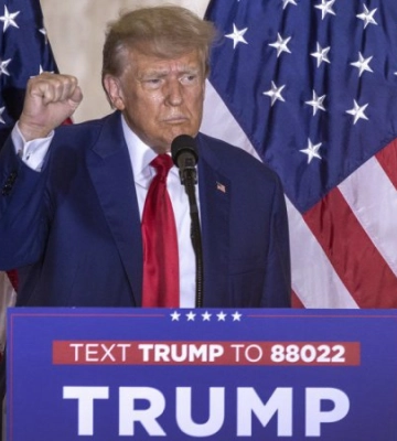 Зеленський готовий обговорити з Трампом його мирний план, але здати Крим і Донбас – це не план миру