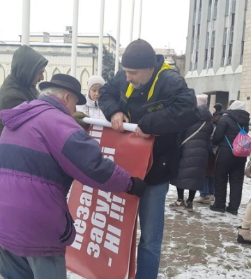 Проти будівництва багатоповерхівки. Жителі Дніпра вийшли на мітинг