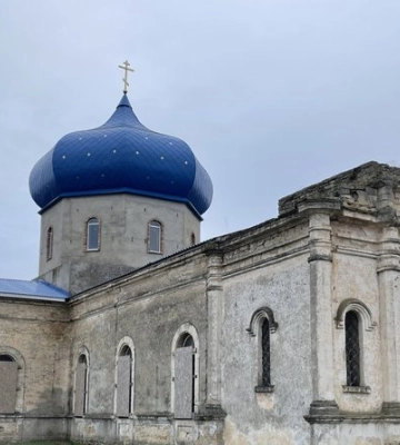 Власними силами та з допомогою благодійників. Як на Миколаївщині відновлюють колишнє прифронтове село
