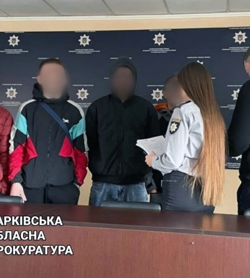 Чотирьох молодиків підозрюють в інтернет-шахрайстві у Харкові