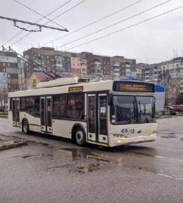 У Кропивницькому на день змінять маршрут декілька автобусів та тролейбусів