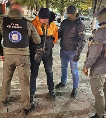 В Одесі затримали директора кадрової агенції, який переправляв ухилянтів до ЄС під виглядом виїзду на «закордонну роботу»