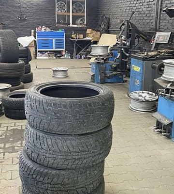 Продавав шини без чеків: у Луцьку оштрафували підприємця на 418 тисяч