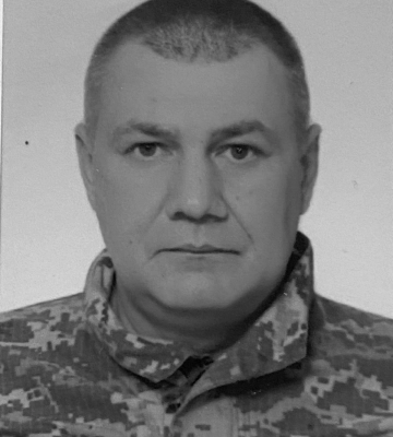 У Черкасах попрощалися ще з одним солдатом, який загинув на війні