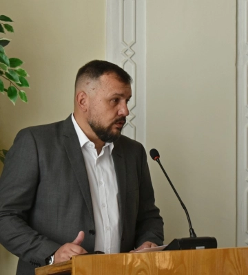 Колишній чиновник-регіонал відсуджує у Волинської ОВА майже мільйон гривень