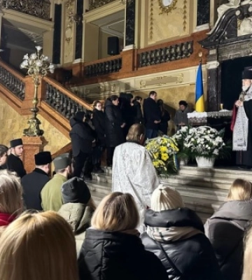 У Львівській опері попрощалися з працівником театру, який загинув на фронті