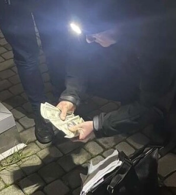 За $8 тыс. помогали выехать через систему "Шлях": на Тернопольщине задержаны члены группировки. ФОТО