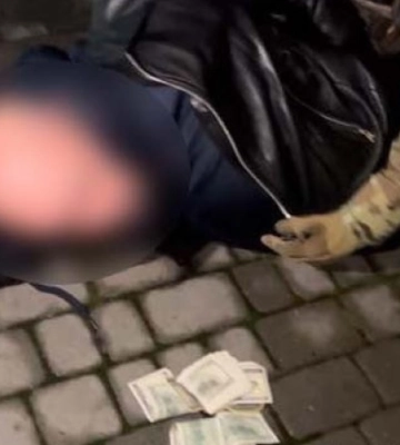 На Тернопільщині поліція затримала банду, яка займалася вивезенням ухилянтів за кордон