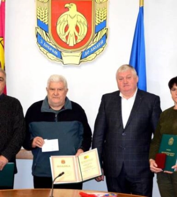 У Кропивницькому нагородили польського та українських волонтерів