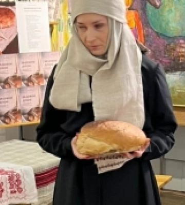 Символ життя і переродження: рівнянам показали &quot;Хліб, який їдять після смерті&quot; (ВІДЕО)