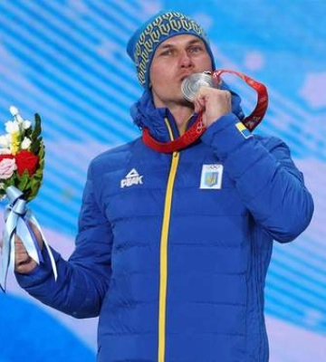 Абраменко выставил на аукцион две олимпийские медали: деньги пойдут на нужды Украины