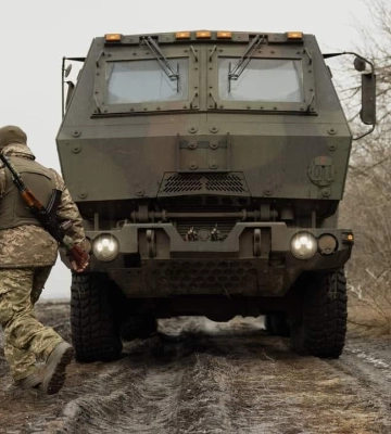 Чверть американців підтримують збільшення військової допомоги Україні