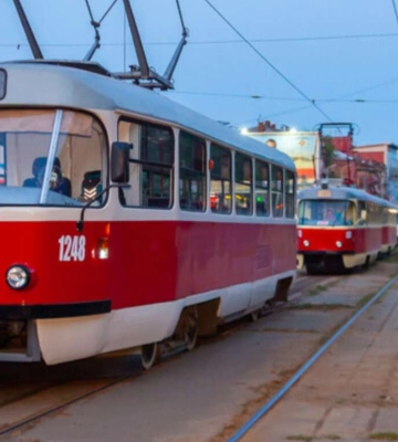 Общественный транспорт в Днепре 24 ноября курсирует с изменениями