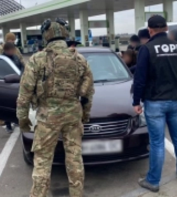 Ізмаїльські прикордонники викрили канал незаконного переправлення чоловіків в Молдову
