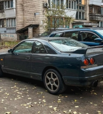 В Україні виявили культовий спорткар Nissan Skyline (Фото)