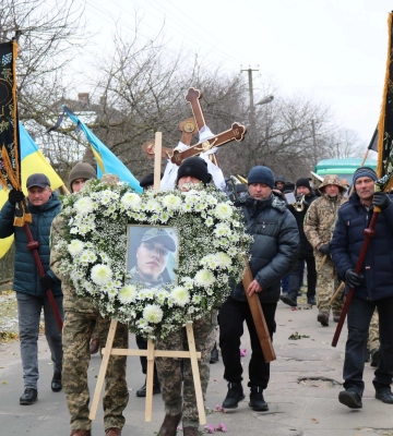 Навіки 21-річний: Горохівщина попрощалася з Героєм Богданом Дацюком