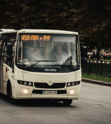 У Полтаві відновлять рух кількох автобусів через Огнівку